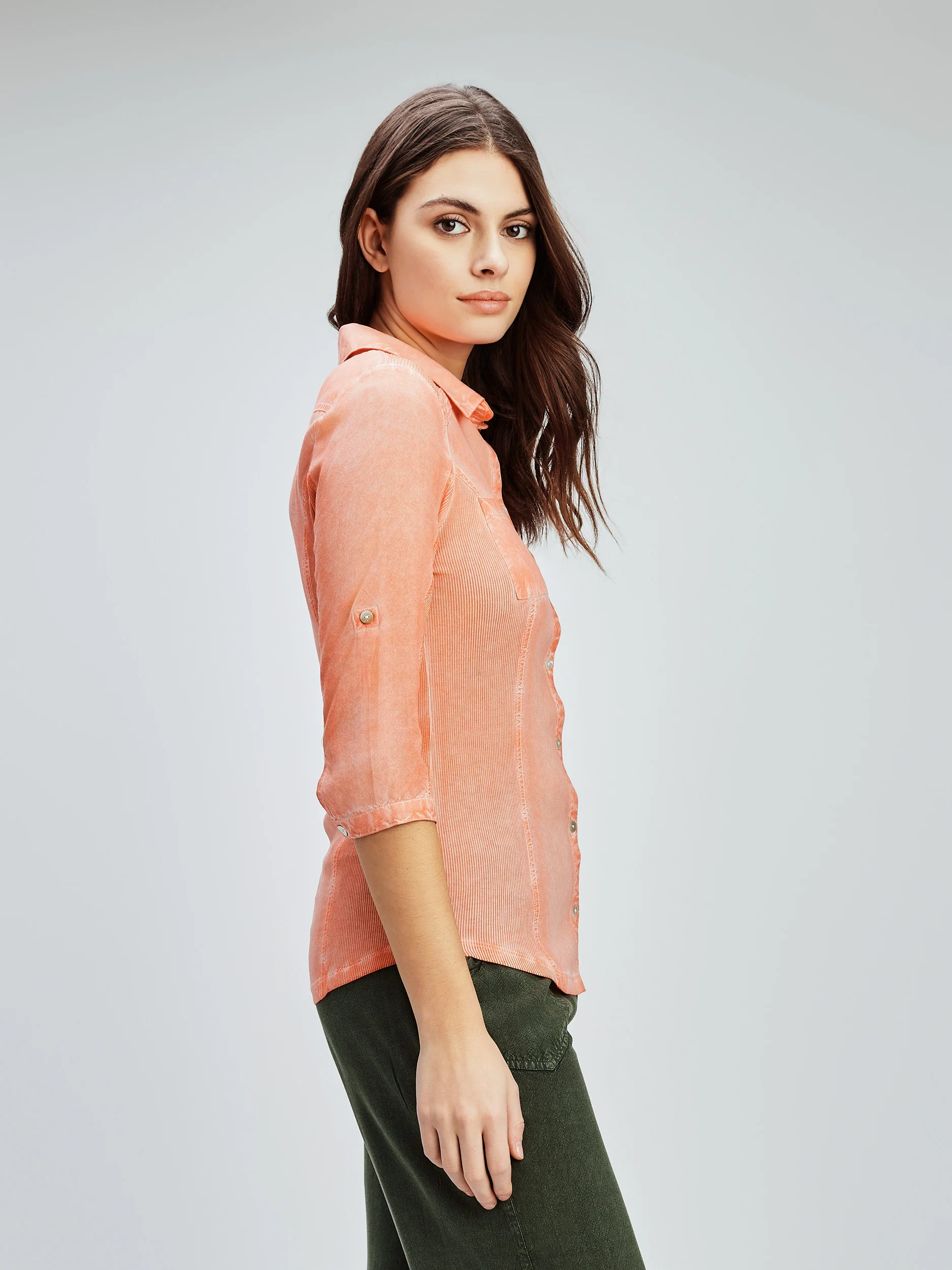 Blouse à manches 3/4 avec boutons - Image 13