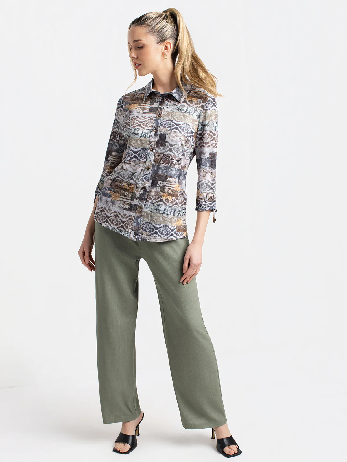 Blouse à manches 3/4 avec boutons - Image 2