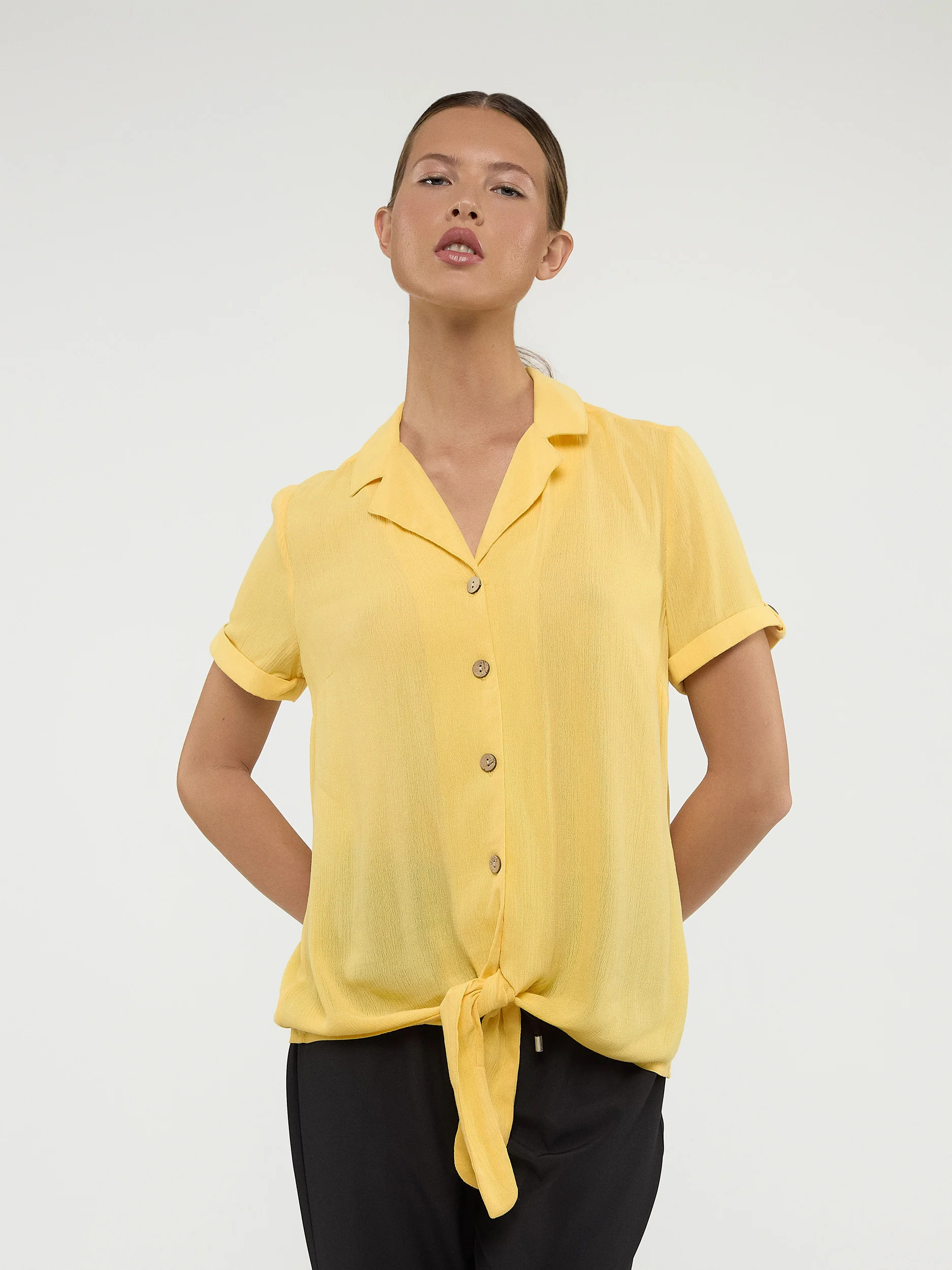 Blouse à manches courtes avec boutons - Image 7