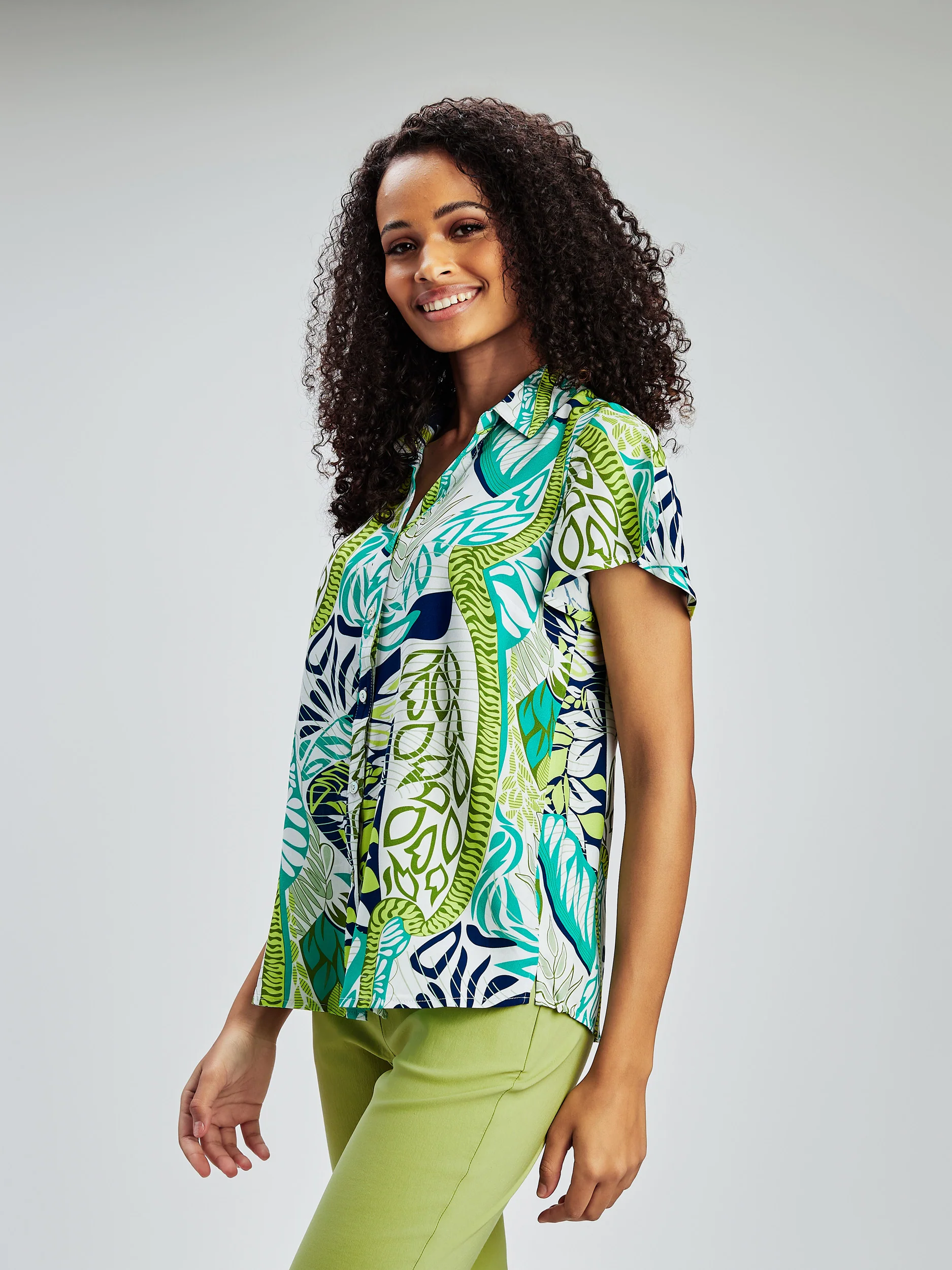 Blouse à manches courtes avec boutons - Image 2
