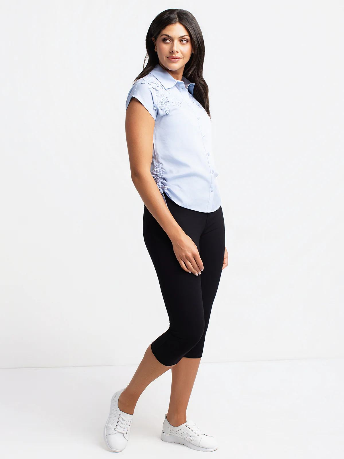 Blouse à manches courtes avec boutons - Image 7