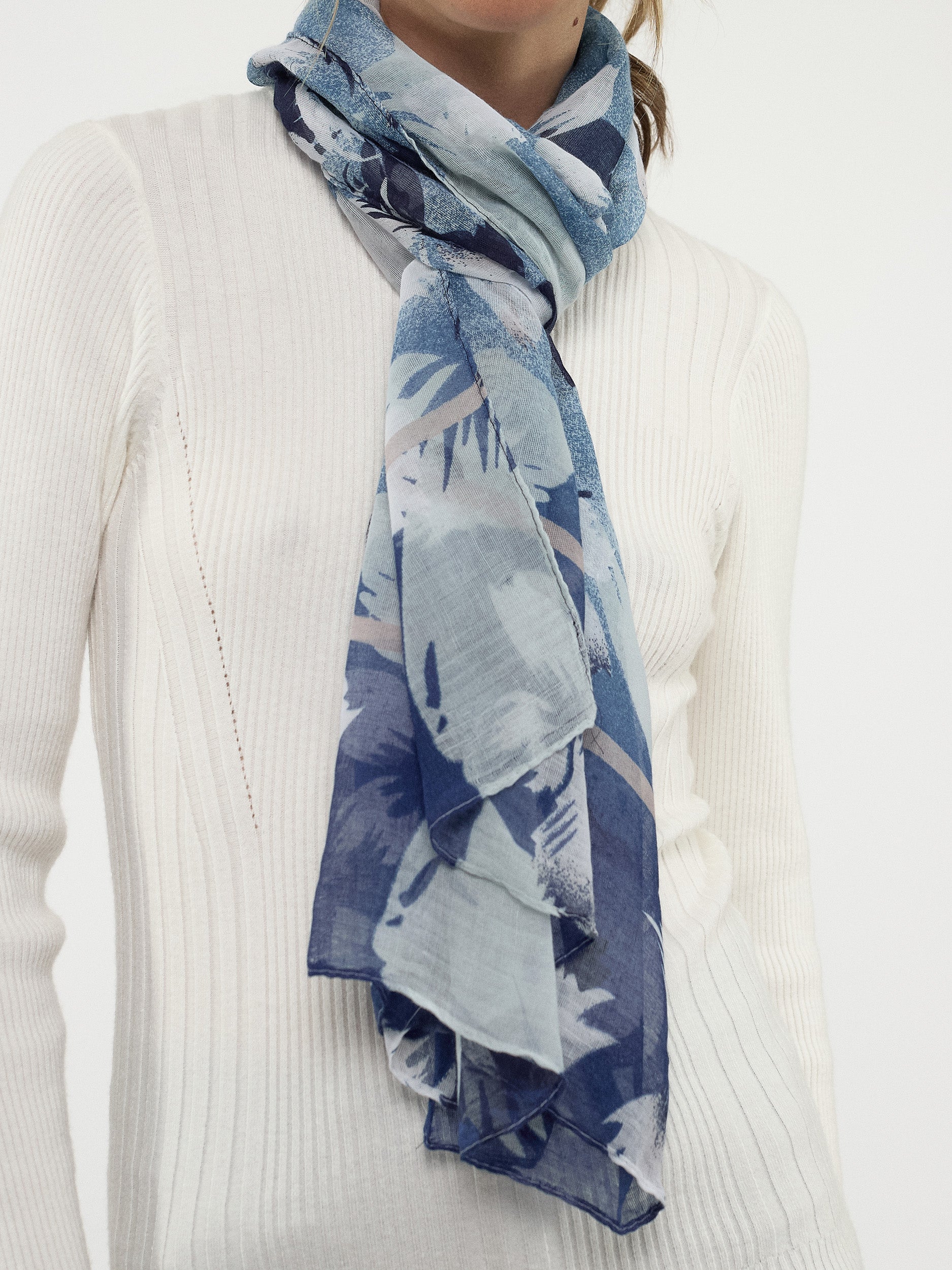 Foulard - Image 6
