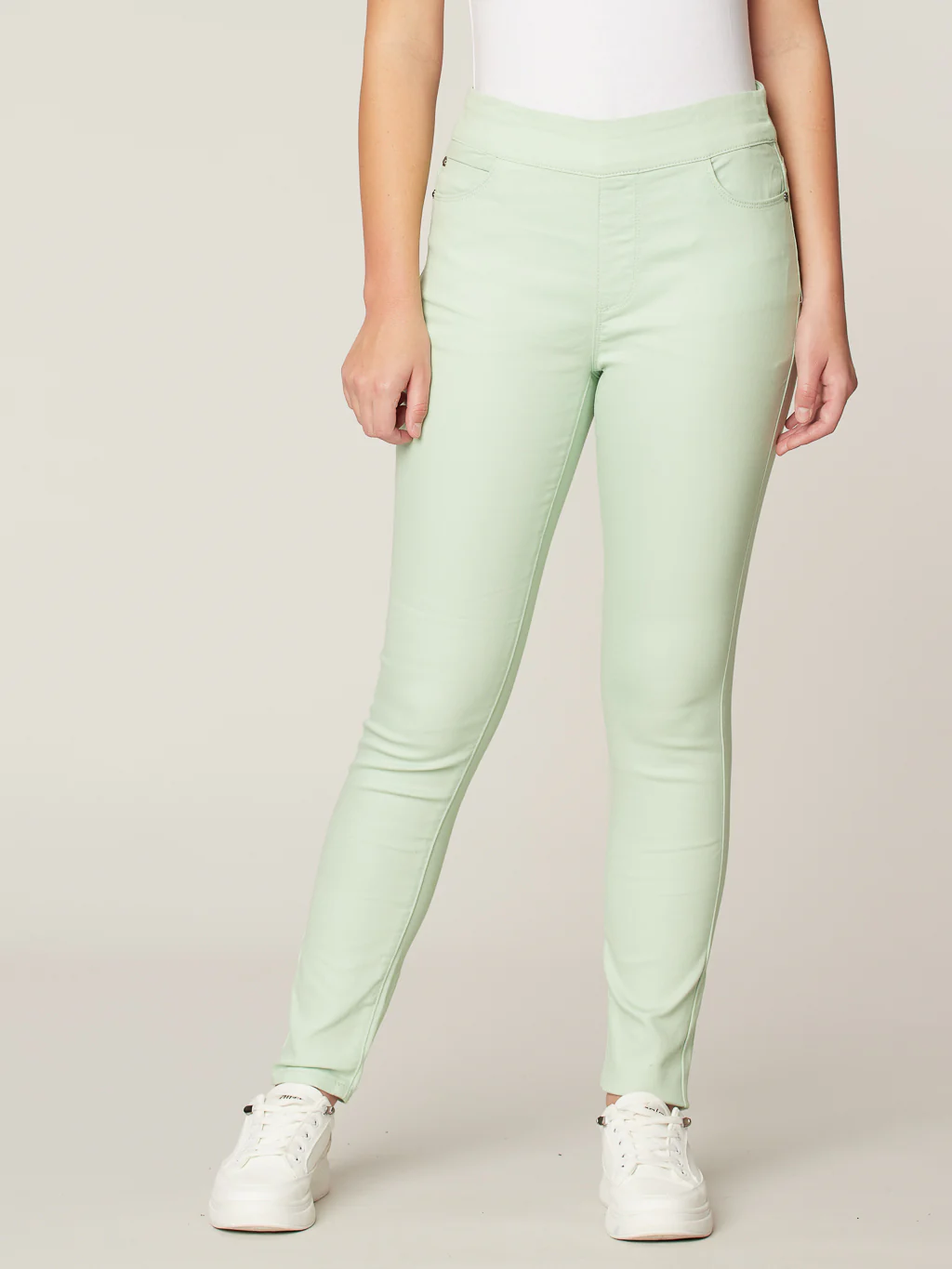 Jean skinny semi-ajusté à enfiler - Image 12
