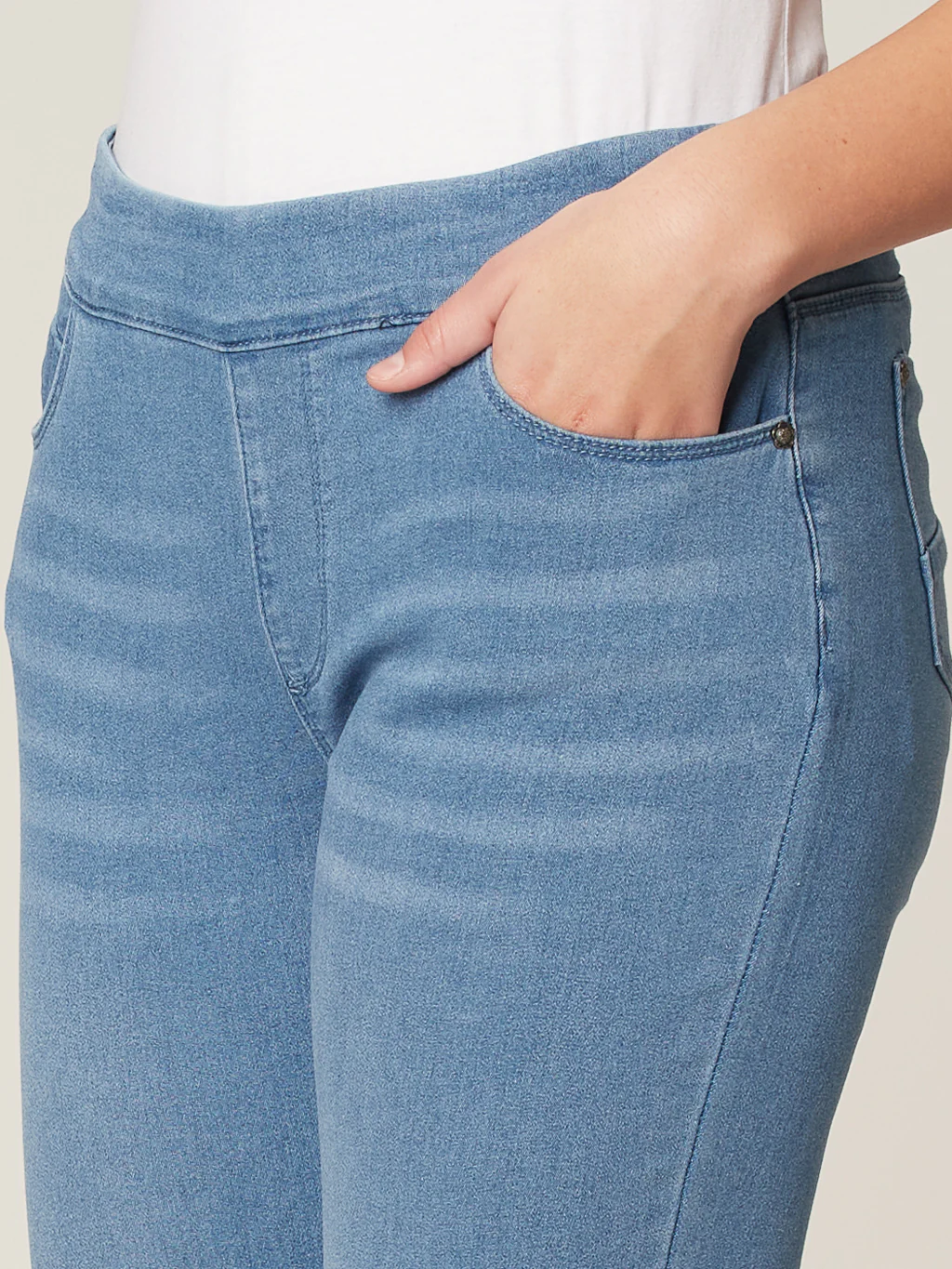 Jean skinny semi-ajusté à enfiler - Image 3