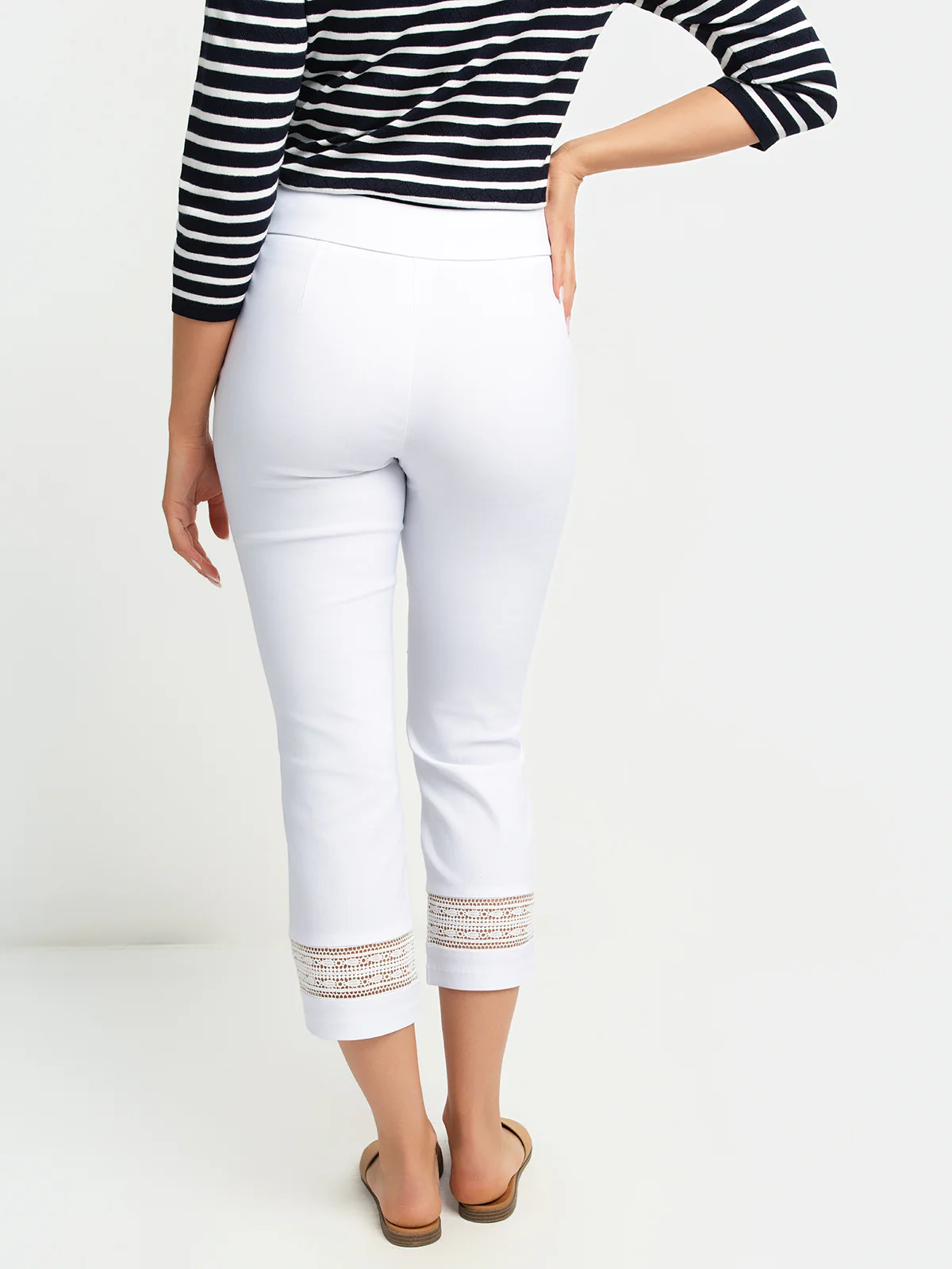 Pantalon ajusté à enfiler - Image 3