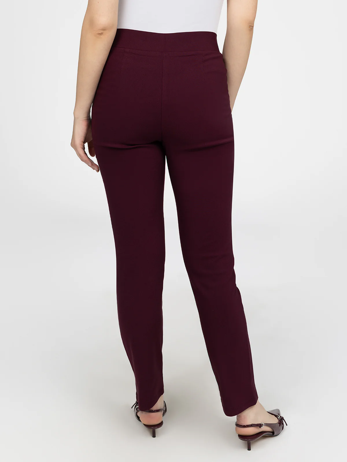 Pantalon droit semi-ajusté à enfiler - Petite - Image 11