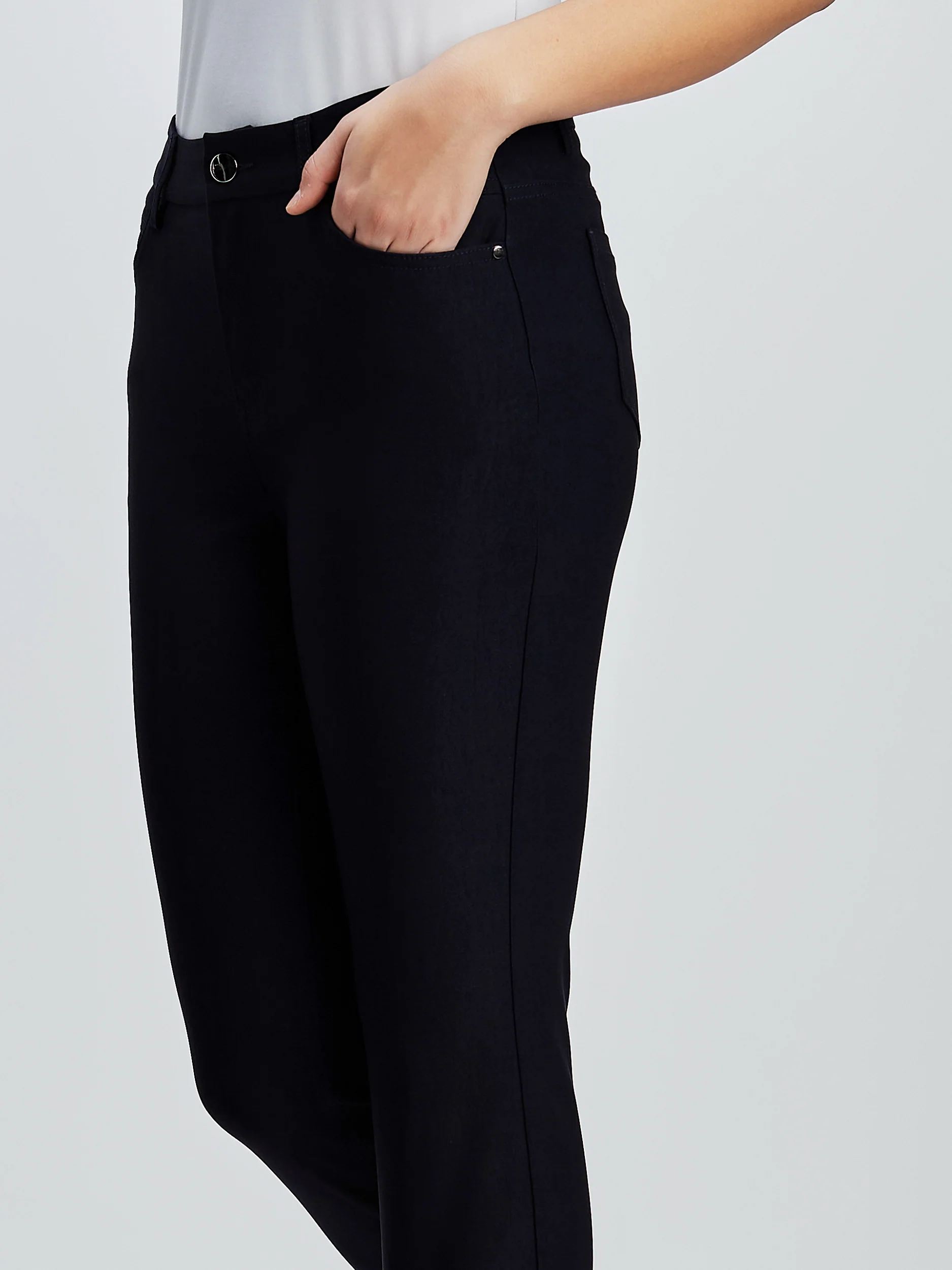 Pantalon droit semi-ajusté à la cheville - Image 14
