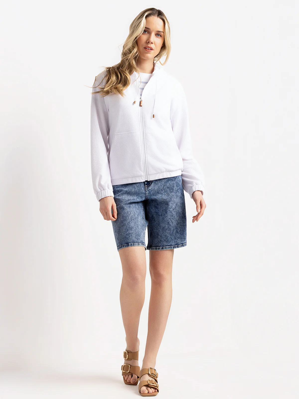 Veste courte à capuche - Image 2